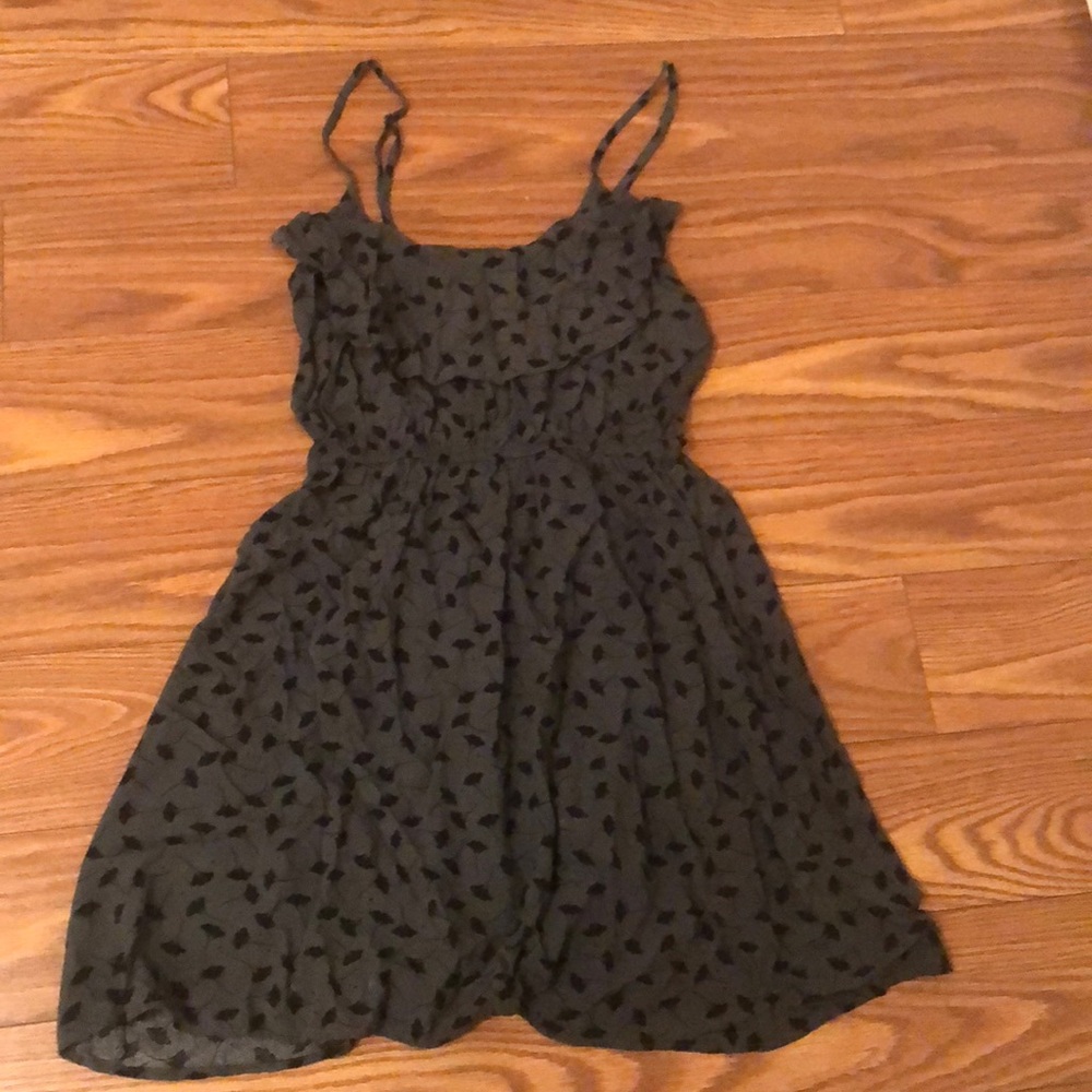 Cotton On Army Green Short Floral Dress w/ Ruffle